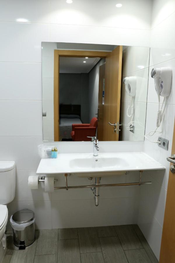 Hotel Alda Xinzo Хинсо-де-Лимия Экстерьер фото