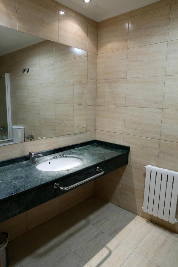 Hotel Alda Xinzo Хинсо-де-Лимия Экстерьер фото